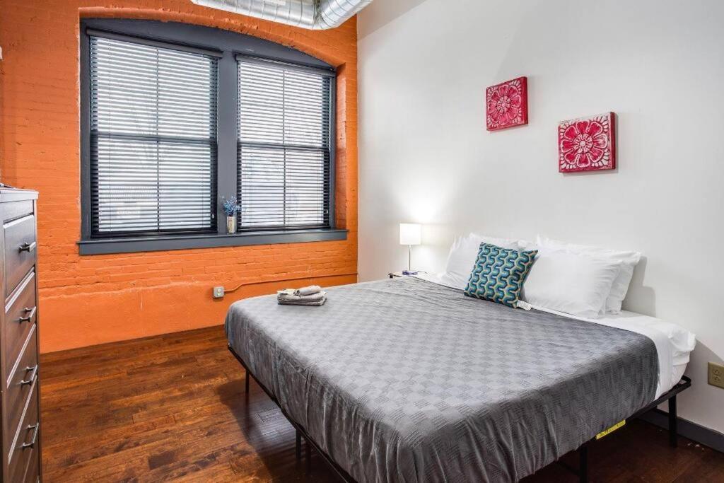 Apartmán Centric Ny Style Loft W/King Bed Rochester Exteriér fotografie